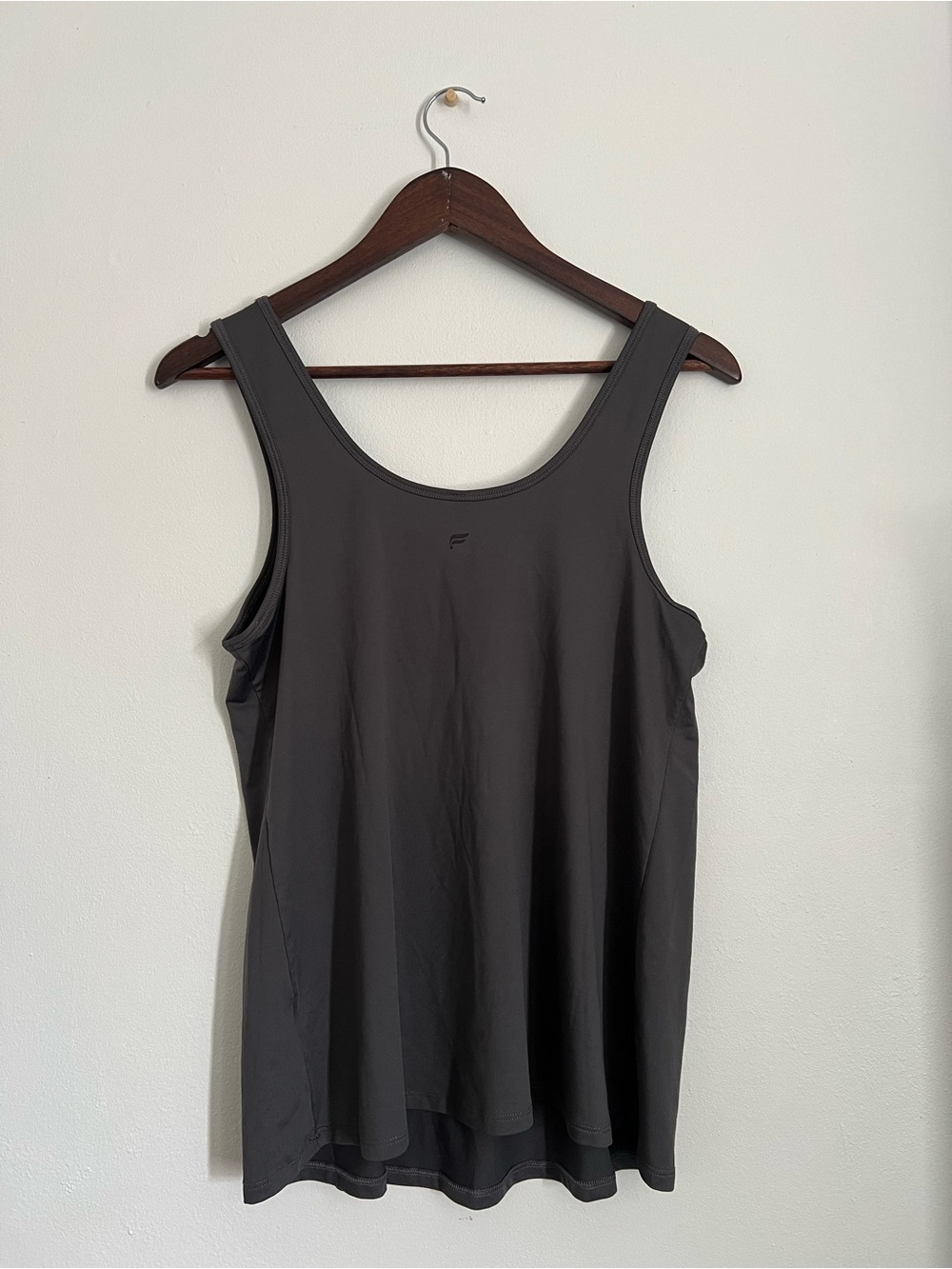 Fabletics Gray Performance Racerback Tank Top Size Small - Picture 4 of 4